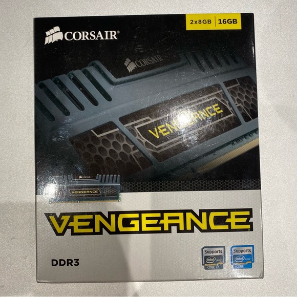 Corsair Vengeance 16GB RAM (2x8GB) DDR3 1600 MHz (PC3 12800) Desktop Memory 1.5V - Picture 4 of 11